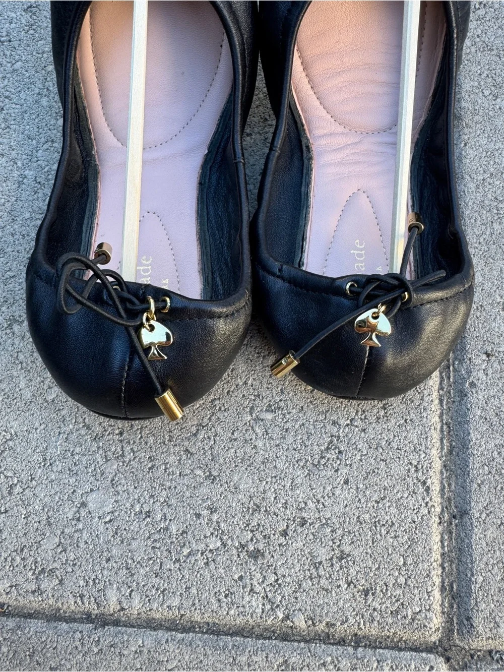 Kate Spade Globe Foldable Black Leather Ballet Flats Size 5
